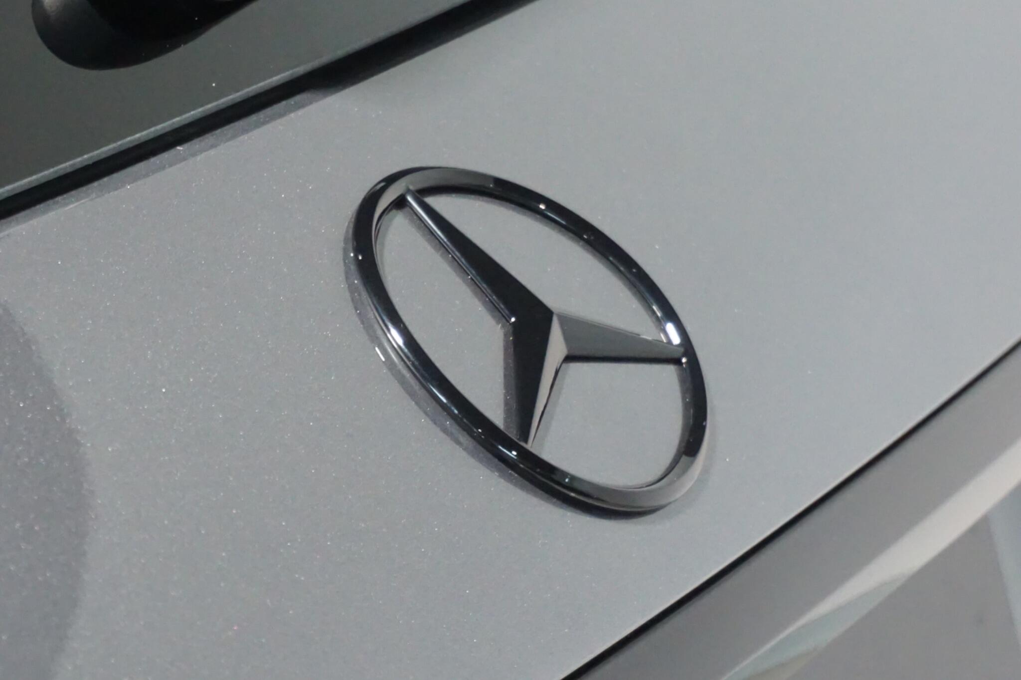 Mercedes-Benz GLE 2.9 GLE400d AMG Line (Premium Plus) SUV 5dr Diesel G-Tronic 4MATIC Euro 6 (s/s) (7 Seat) (330 ps)